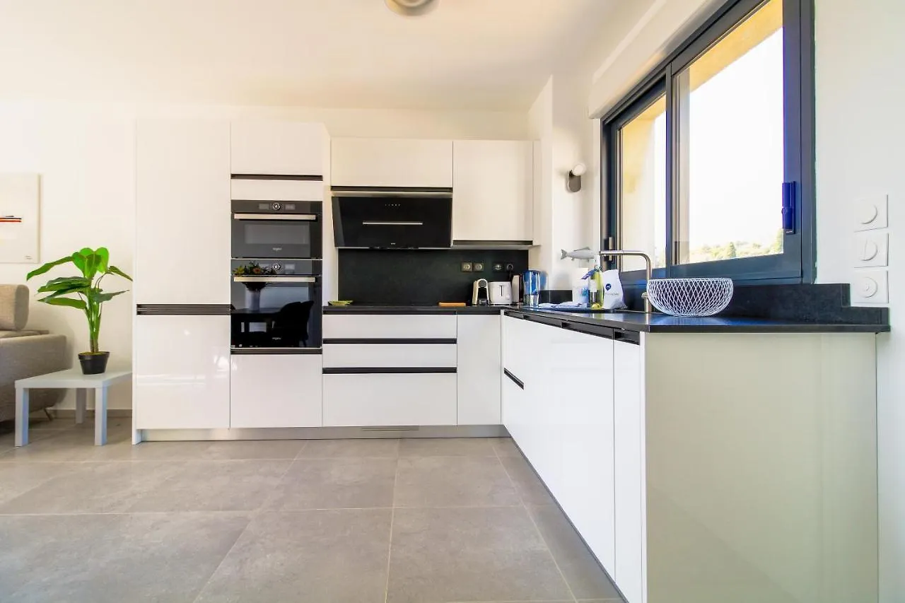 Apartamento Select' - T2 Avec Vue - Piscine Et Parking Prive - Capnat-B08 Bormes-les-Mimosas 0*,  Francia